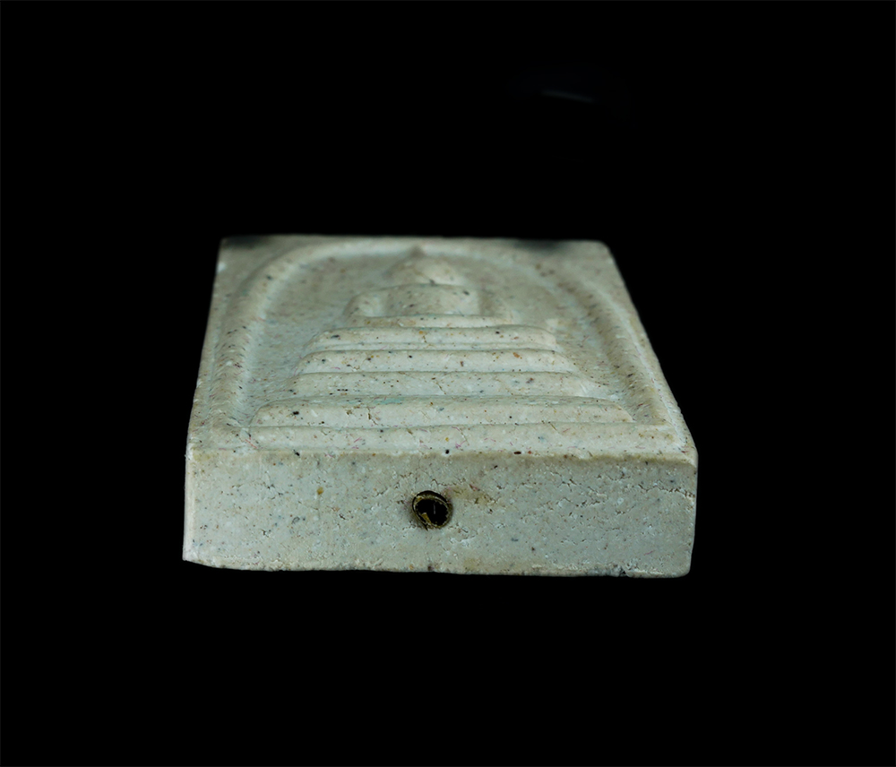 3.jpg - พระสมเด็จเนื้อผงวัดระฆัง ฝักตะกรุด รุ่นเสาร์5 ผสมผงเก่า พิธีพุทธาภิเษก ณ วัดระฆัง(คณะ๙) ปี2555 พระสวยพร้อมกล่องเดิมๆ(องค์ที่3 ) | https://kamulet.in.th