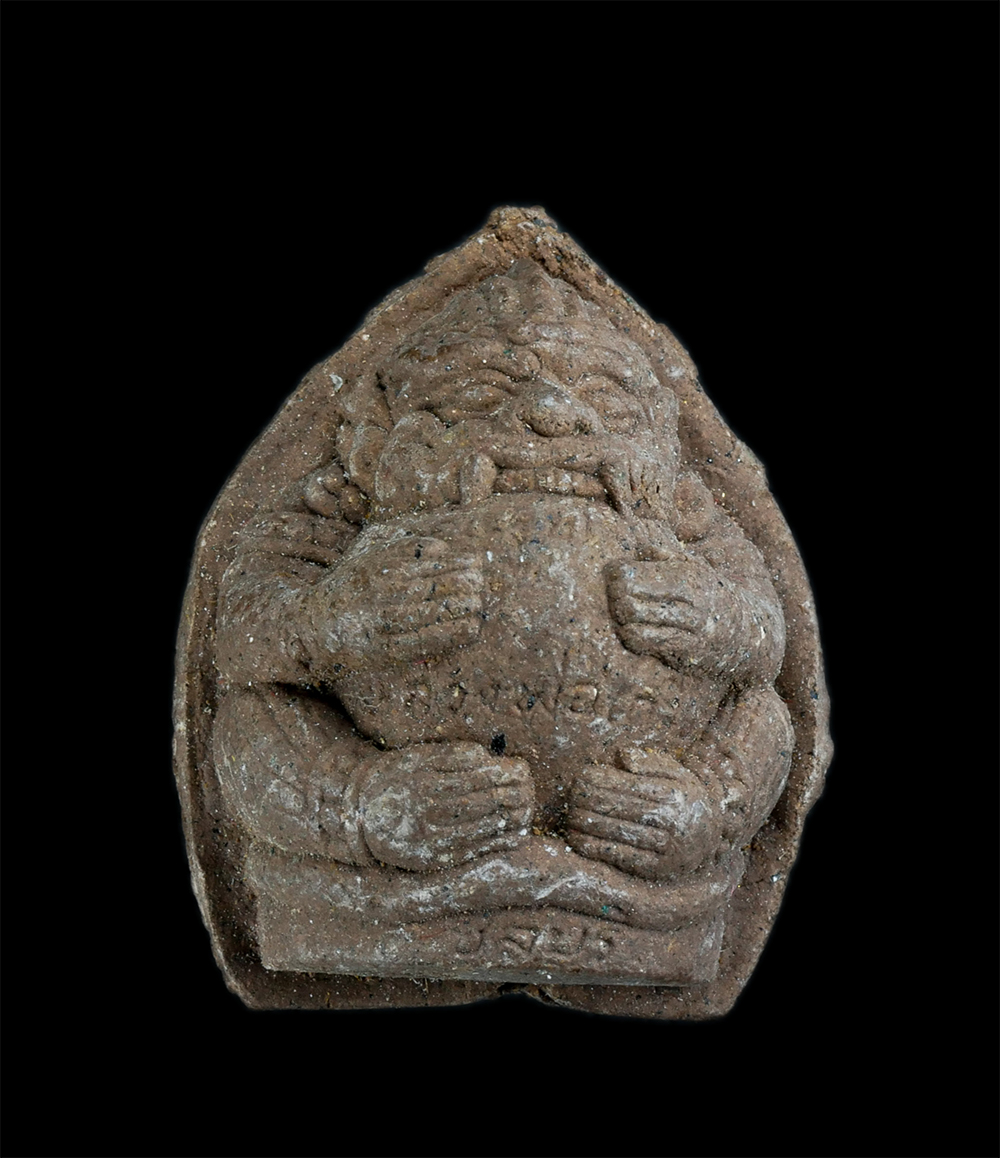 1.jpg - หนุมานครองโลกเนื้อผงว่าน หลวงปู่เกลี้ยง วัดเนินสุทธาวาส จ.ชลบุรี ปี2545 พระเก่าสวย มวลสารดี สร้างน้อย น่าเก็บสะสม | https://kamulet.in.th