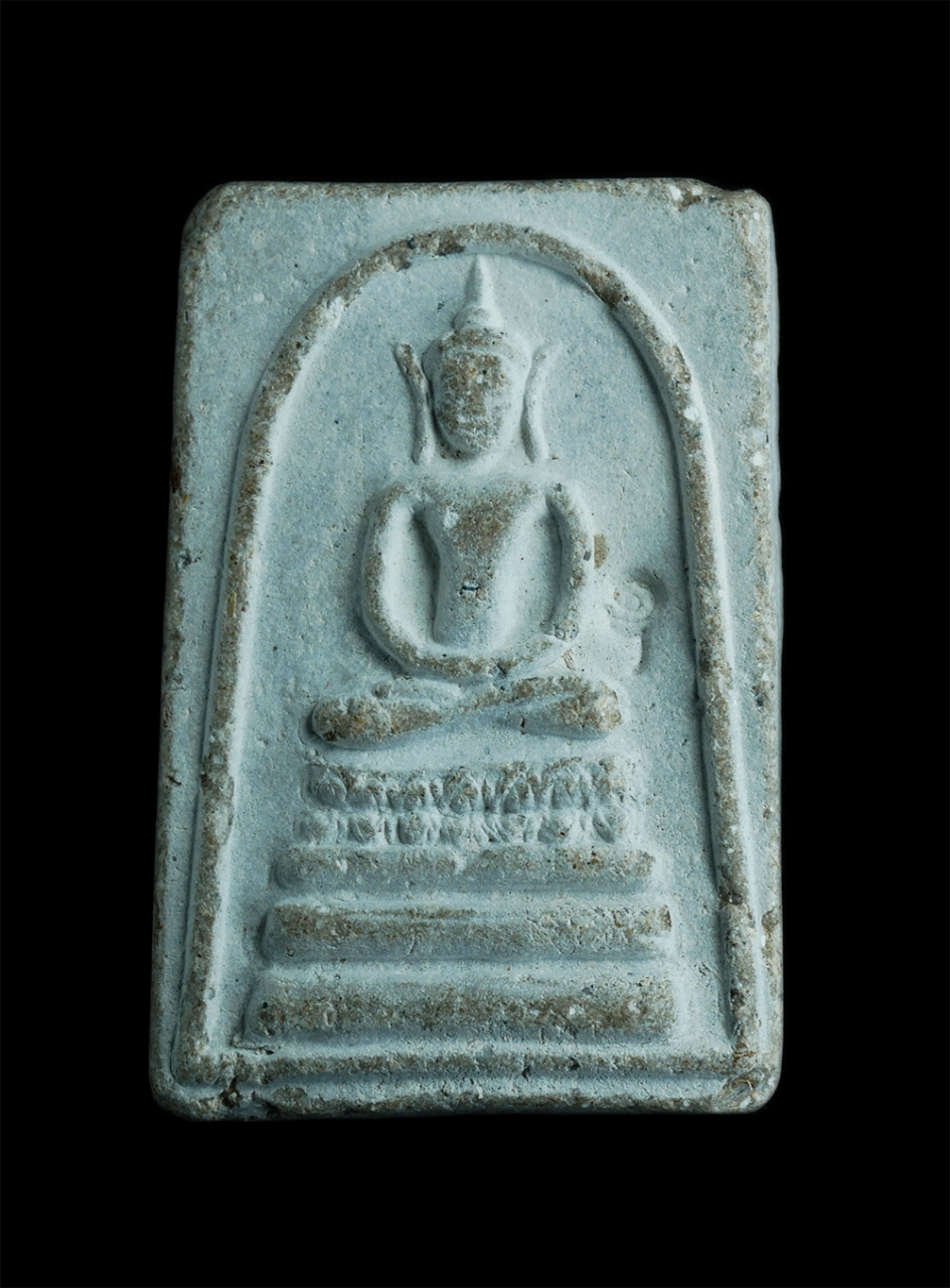 1.jpg - สมเด็จหูบายศรี ฐานบัว มีโค๊ตข้างองค์พระประธาน เนื้อผงเก่าสวย | https://kamulet.in.th