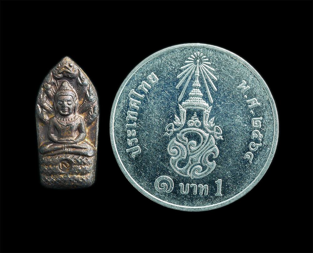 3.jpg - พระปรกใบมะขามหลวงปู่คร่ำ วัดวังหว้า อ.แกลง จ.ระยอง รุ่นอุปถัมถ์ เนื้อทองแดง ปี2537 พระสวยน่าเก็บสะสม | https://kamulet.in.th