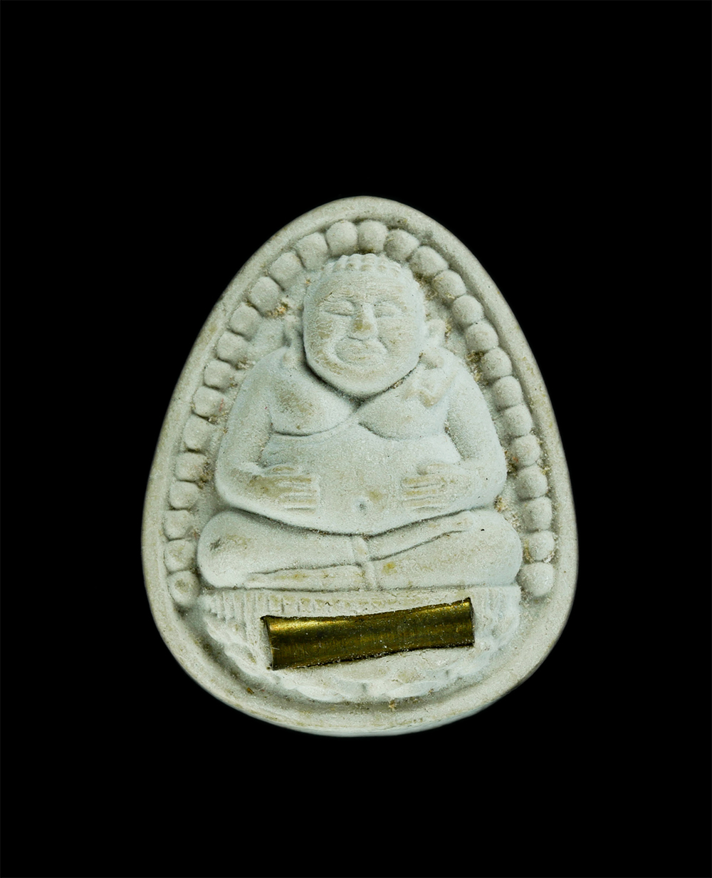 1.jpg - พระสังกัจจายน์ฝังตะกรุดอุดกริ่ง หลวงพ่อคูณ ปริสุทโธ รุ่นพิเศษ วัดบ้านไร่ จ.นครราชสีมา ปี2536 พระสังกัจจายน์ พระแห่งโชคลาภ เนื้อผงผสมยาเส้น ผงว่าน พระเ [..] | https://kamulet.in.th