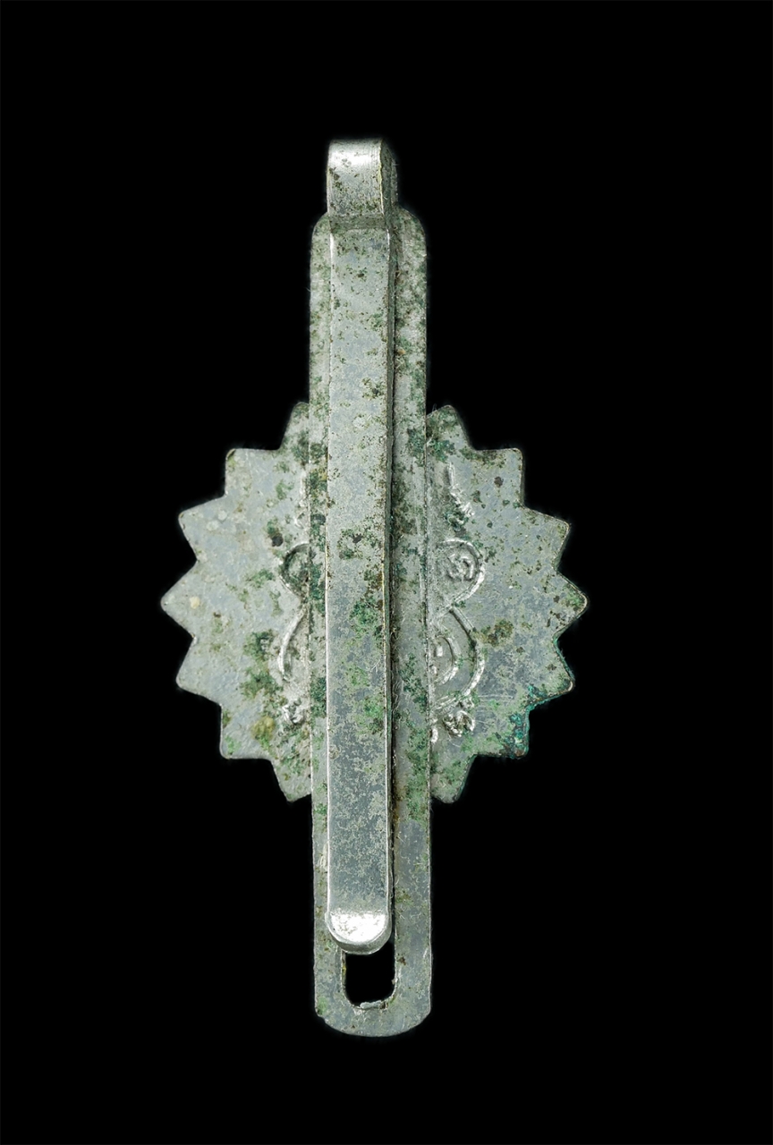 2.jpg - แหนบหลวงพ่ออ็อด พระครูสุนทรธรรมจารี วัดพระธาตุ จ.สุพรรณบุรี เนื้ออัลปาก้า พระสวย สร้างน้อยหายาก น่าเก็บสะสม | https://kamulet.in.th