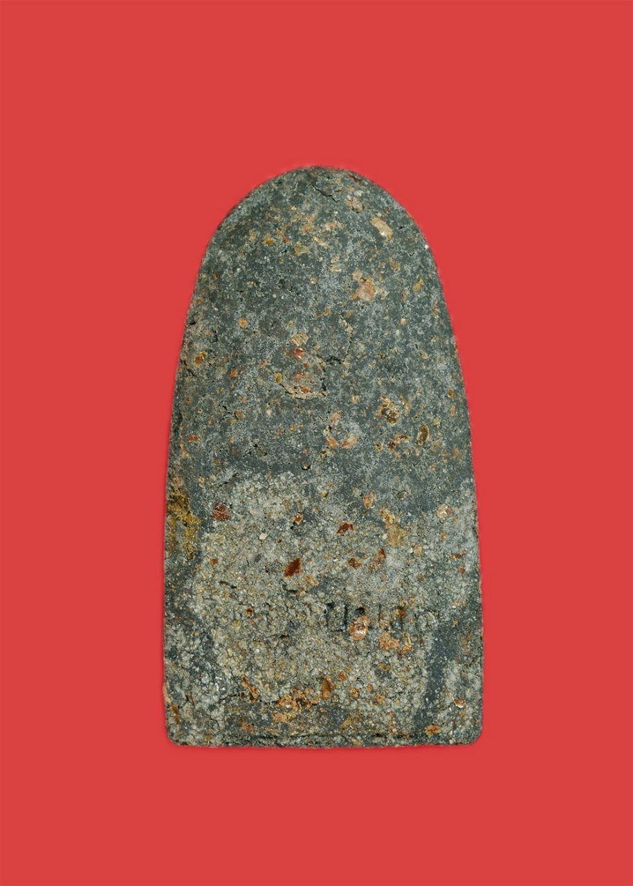 2.jpg - หลวงปู่ทวดเนื้อว่านพิมพ์เล็ก พิมพ์พระรอด รุ่นมหามงคล ปี2546 วัดห้วยมงคล อ.หัวหิน จ.ประจวบคีรีขันธ์ เนื้อว่านผสมผงเหล็กไหล พระสวยมวลสารดี กล่องเดิมๆจาก [..] | https://kamulet.in.th