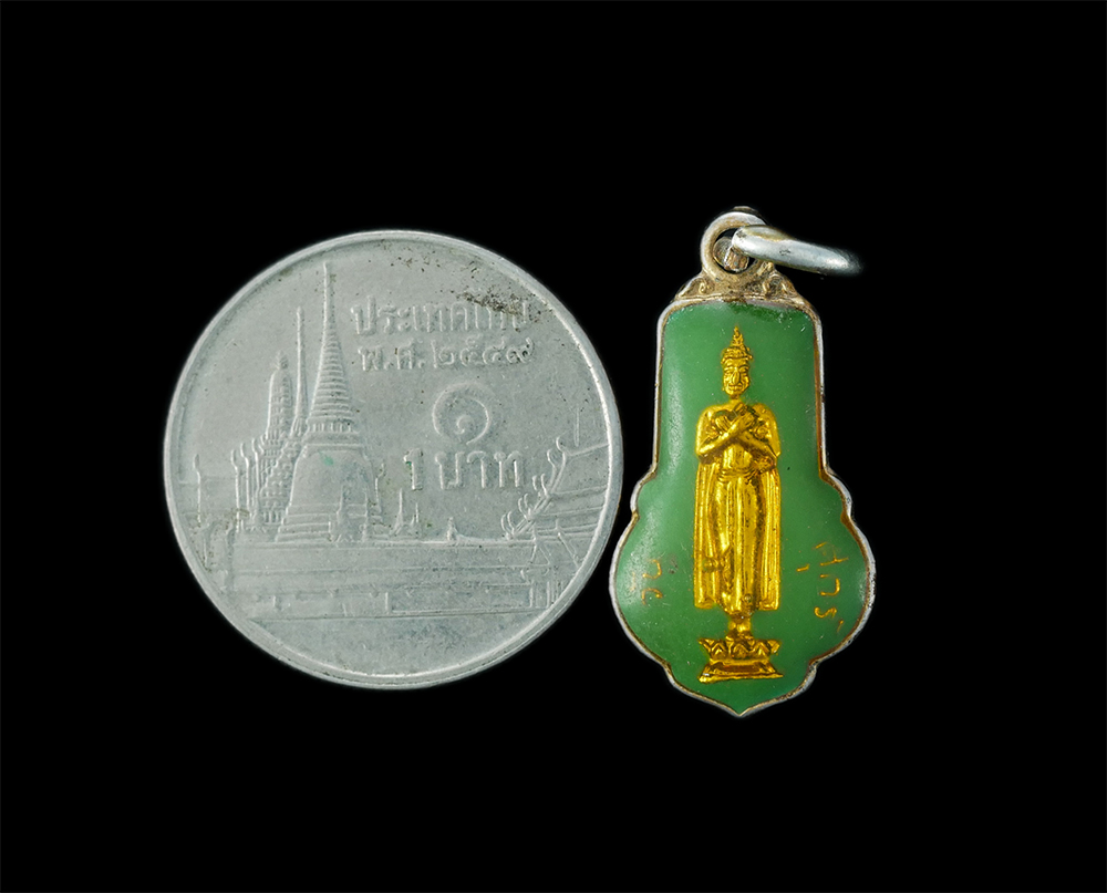 3.jpg - เหรียญพระประจำวันศุกร์ มั่งมีสีสุข หลวงปู่แหวน สุจิณโณ วัดดอยแม่ปั๋ง จ.เชียงใหม่ เนื้อกะไหล่ทองลงยา พระเก่าสวยขนาดเล็ก เหมาะสมกับเด็ก หรือผู้ที่ชองพระ [..] | https://kamulet.in.th