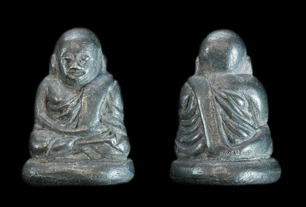 1.jpg - รูปหล่อหลวงพ่อเงิน พุทธโชติ หล่อโบราณ เนื้อเหล็กน้ำพี้ หลวงพ่อเงิน วัดท้ายน้ำ  ตำบลท้ายน้ำ อำเภอโพทะเล จังหวัดพิจิตร ปี2561 พระหล่อสวย มวลสารดี ตอกโค๊ [..] | https://kamulet.in.th