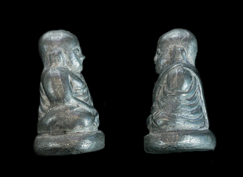 2.jpg - รูปหล่อหลวงพ่อเงิน พุทธโชติ หล่อโบราณ เนื้อเหล็กน้ำพี้ หลวงพ่อเงิน วัดท้ายน้ำ  ตำบลท้ายน้ำ อำเภอโพทะเล จังหวัดพิจิตร ปี2561 พระหล่อสวย มวลสารดี ตอกโค๊ [..] | https://kamulet.in.th