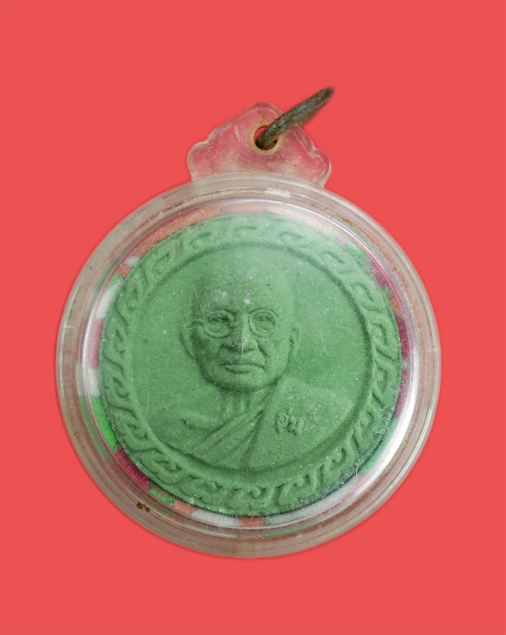 3.jpg - พระผงรูปเหมือนหลวงพ่ออุ่น หลังยันต์ฝังตะกรุดเงิน เนื้อผงพุทธคุณ สีเขียว | https://kamulet.in.th