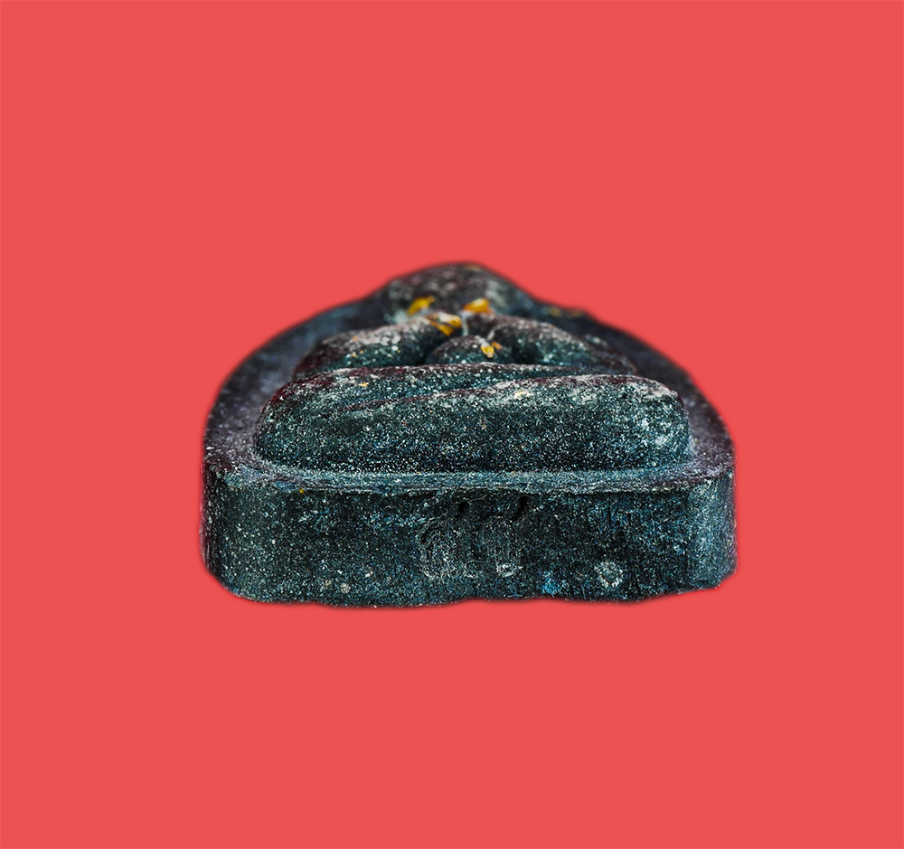 3.jpg - พระปิดตาหลังแบบ ฐานโค๊ต ส.ช เนื้อดำ ผงใบลาน | https://kamulet.in.th