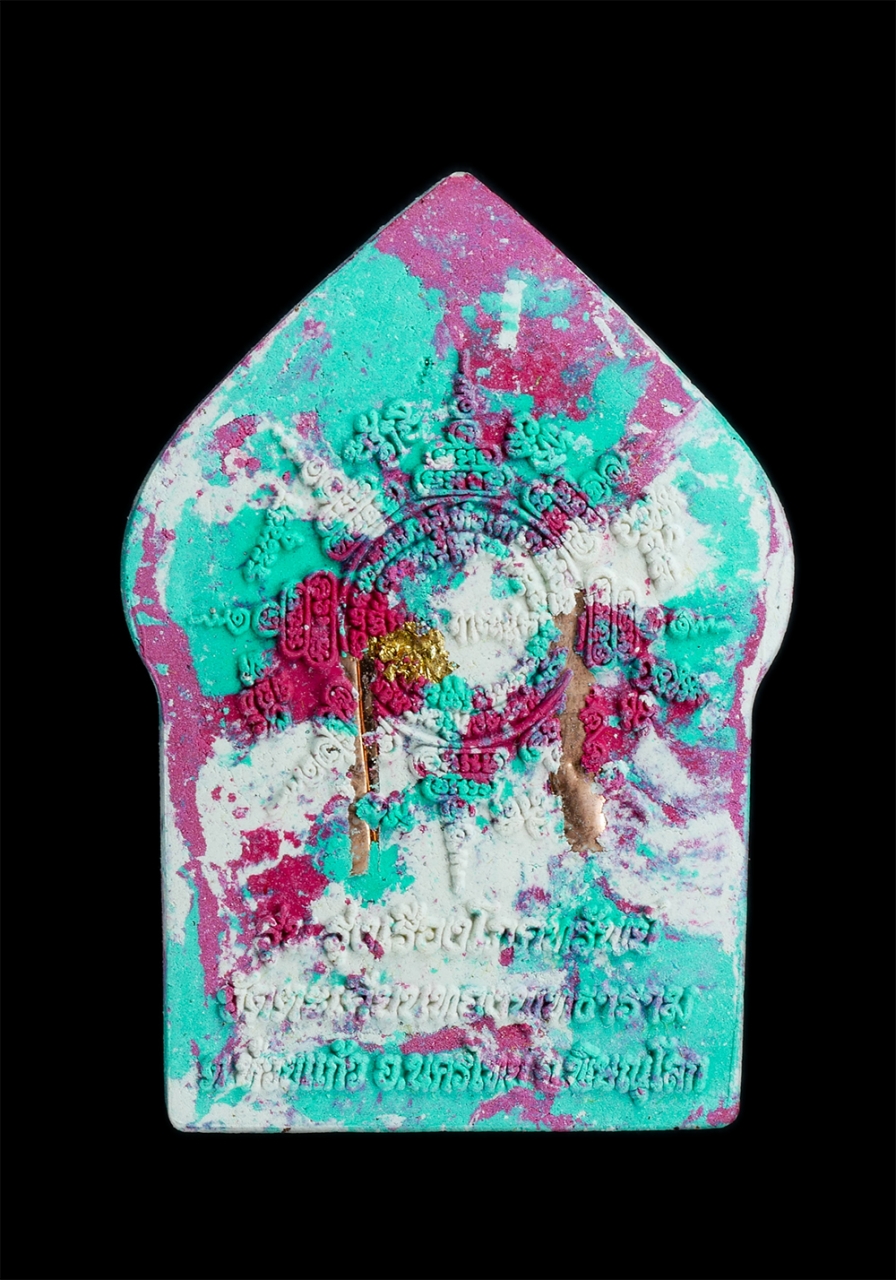 2.jpg - พระขุนแผน รุ่งเรืองโภคทรัพย์ หลวงพ่อพรหมมี สีลโชโต วัดตะเคียนทองพุทธาราม ต.หัวยแก้ว อ.นครไทย จ.พิษณุโลก ปี2561 เนื้อก้นครกรวมมวลสาร ฝังตะกรุดสาริกาคู่ [..] | https://kamulet.in.th