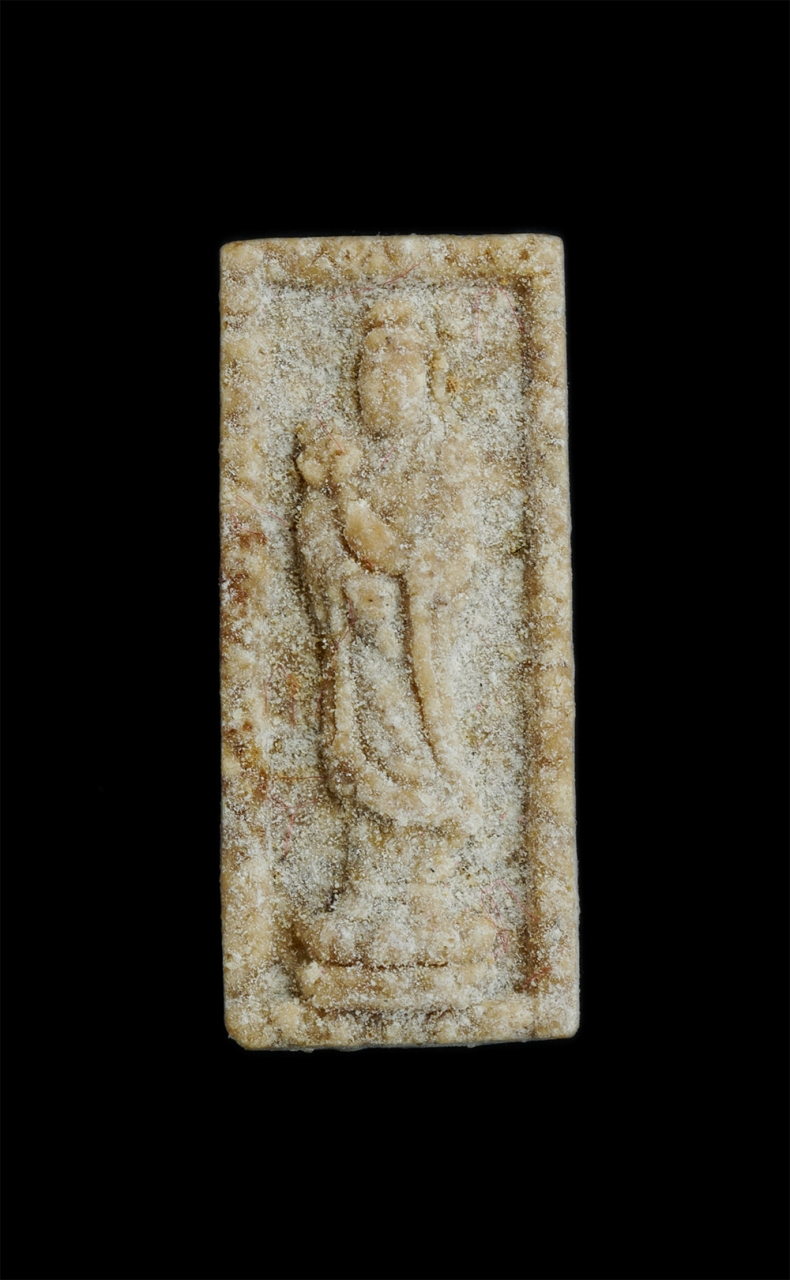 1.jpg - พระผงเจ้าแม่กวนอิม ที่ระลึกในงานยกช่อฟ้าพระอุโบสถ วัดพุคำบรรพต อ.พระพุทธบาท จ.สระบุรี ปึ2530 เนื้อผงพุทธคุณ ผงว่าน พระเก่าสวย มวลสารดี พิธีใหญ่ พร้อมก [..] | https://kamulet.in.th