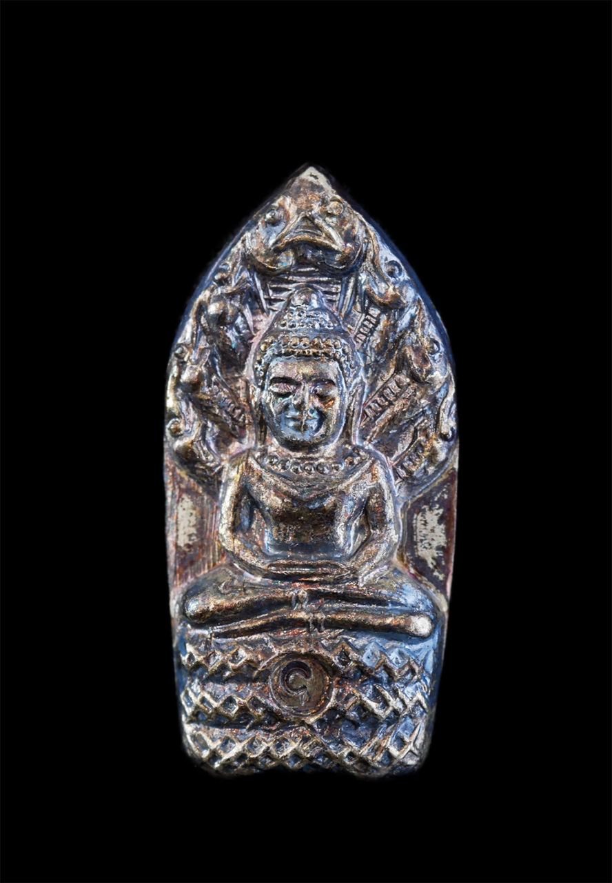 1.jpg - พระปรกใบมะขาม หลวงปู่คร่ำ วัดวังหว้า อ.แกลง จ.ระยอง รุ่นอุปถัมภ์ ปี2537 เนื้อเงิน หลวงปู่คร่ำ ยโสธโร หรือ หลวงปู่คร่ำ อรัญวงศ์ พระที่มีจิตใจเมตตาสูง เ [..] | https://kamulet.in.th