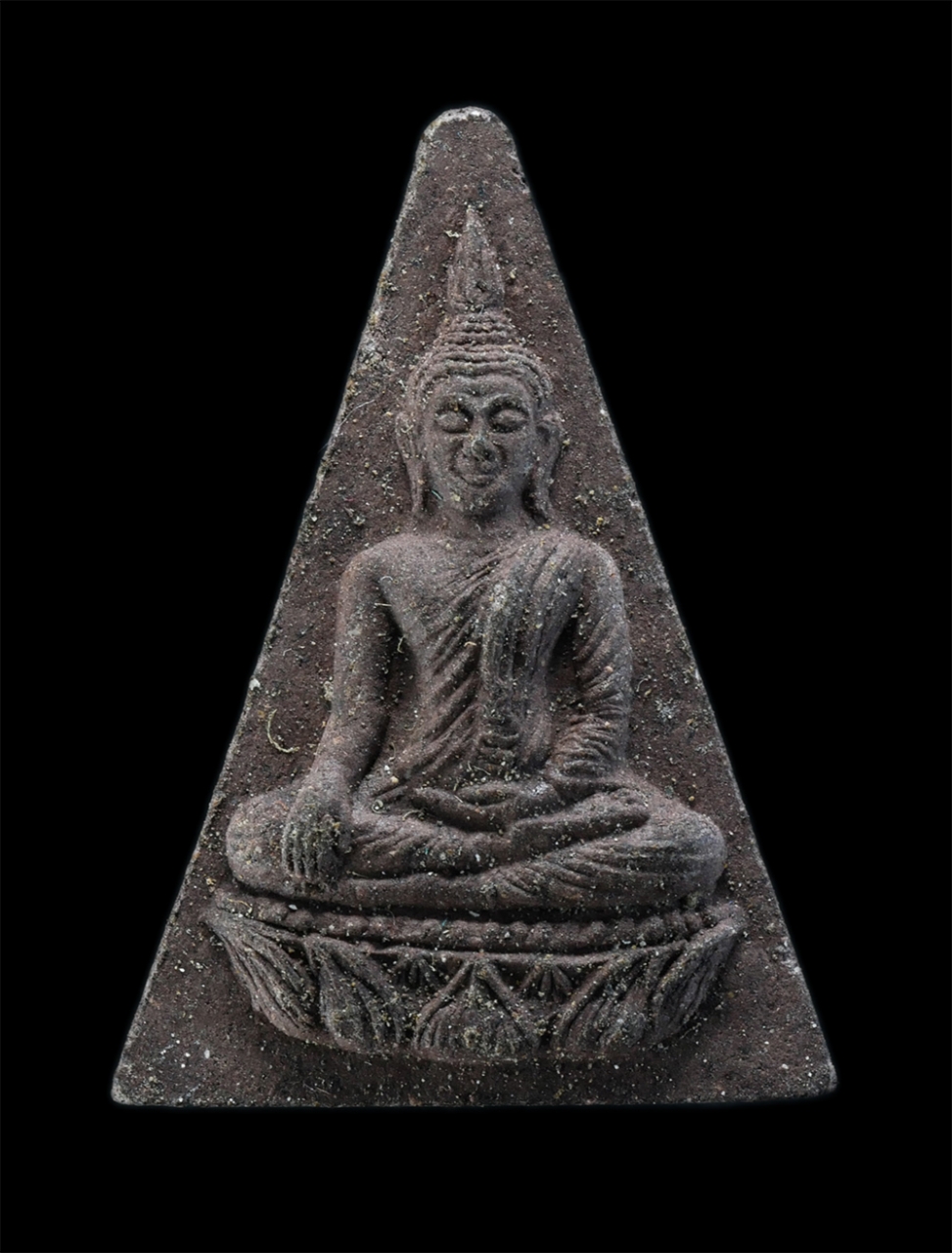 1.jpg - พระผงพิมพ์สามเหลี่ยม พระพุทธวัดโล่ห์สุทธาวาส อ.เมือง จ.อ่างทอง | https://kamulet.in.th