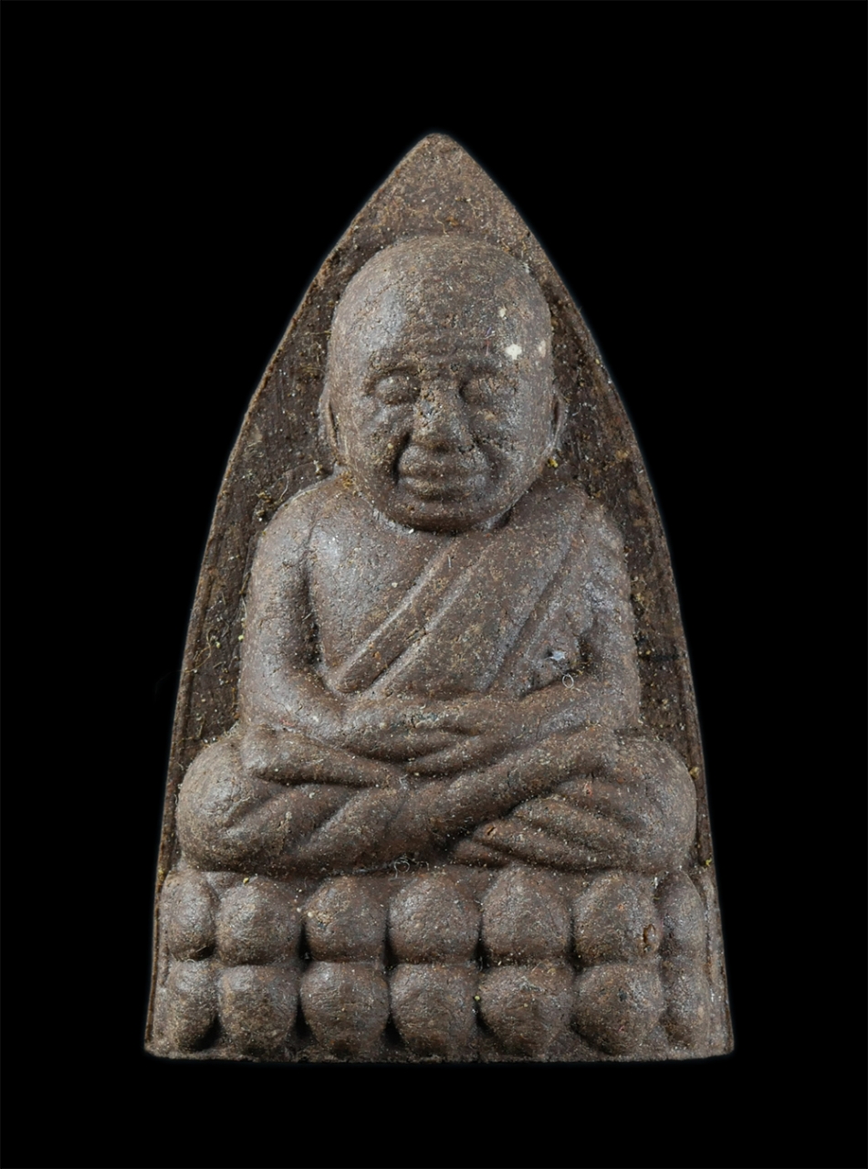 1.jpg - หลวงปู่ทวด เนื้อแร่เหล็กน้ำพี้ ปลุกเสก 2 วาระ พิธีบรรจุกรุ ที่วัดระฆังโฆสิตารามวรมหาวิหาร และ ปลุกเสกพิธีสร้างโบสถ์ วัดอัมพุวราราม จ.ปทุมธานี ปี2545 เ [..] | https://kamulet.in.th