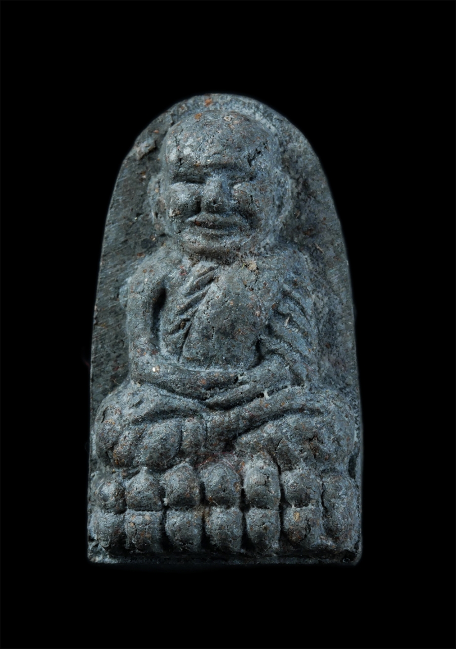 1.jpg - พระผงของขวัญ หลวงพ่อทวด เหยียบน้ำทะเลจืด ว่านมงคลผสมผงเหล็กไหล พิมพ์พระรอด วัดห้วยมงคล จ.ประจวบคีรีขันธ์ สร้างปี2537 พระสวยพร้อมกล่องเดิมๆ | https://kamulet.in.th