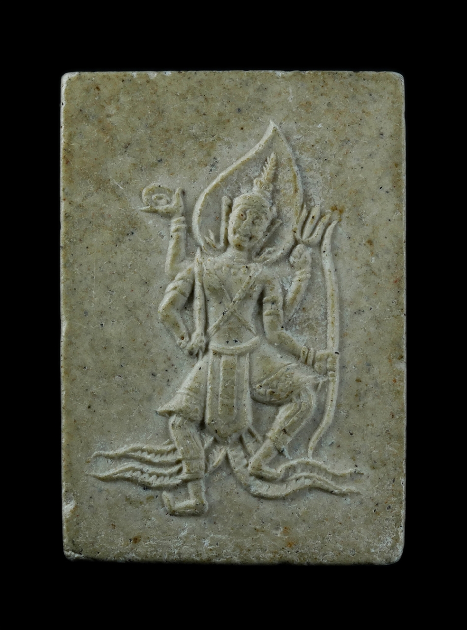 2.jpg - พระสมเด็จซุ้มดอกไม้ หลังพระนารายณ์ รุ่นแรก หลวงพ่อย้งค์ ชโนรโส(พระครูวชิรสุขารมย์) วัดหาดเจ้าสำราญ อ.เมือง จ.เพชรบุรี เนื้อผงพุทธคุณ ผงว่าน พระเก่าสวย [..] | https://kamulet.in.th