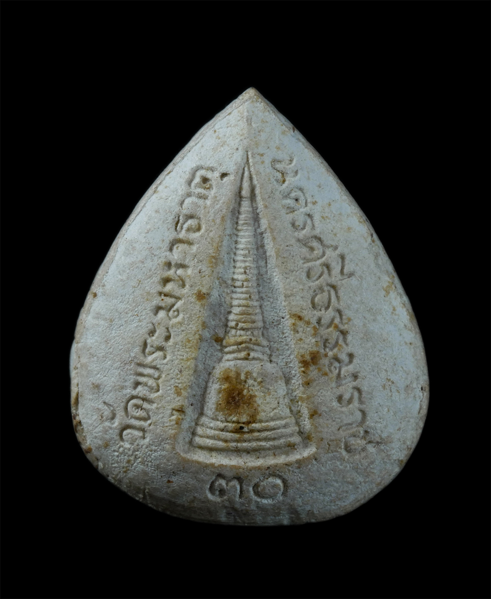 2.jpg - พระสังกัจจายน์ หลังพระบรมธาตุ วัดพระมหาธาตุ จ.นครศรีธรรมราช สร้างปี 2530 เนื้อผงพุทธคุณ ผงว่าน พระเก่าสวย น่าเก็บสะสมบูชา | https://kamulet.in.th