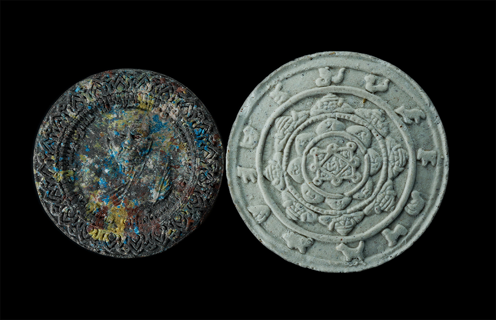 2.jpg - จตุคามรามเทพ รุ่นอุโฆษบูรพา ปี2550 ปลุกเสก 7 วาระ 1.วัดพระมหาธาตุ 2.ศาลหลักเมือง จ.นครศรีธรรมราช 3.วัดสว่างอารมณ์ จ.สุราษฎร์ธานี 4.วัดบางสมัคร จ.ฉะเชิ [..] | https://kamulet.in.th