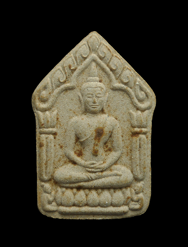 1.jpg - พระขุนแผนผงพรายกุมาร ที่ระลึกงานยกช่อฟ้า ปี2552 หลวงพ่อสิน วัดละหารใหญ่ อ.บ้านค่าย จ.ระยอง ฝังพลอยเสก เลข 8242 | https://kamulet.in.th