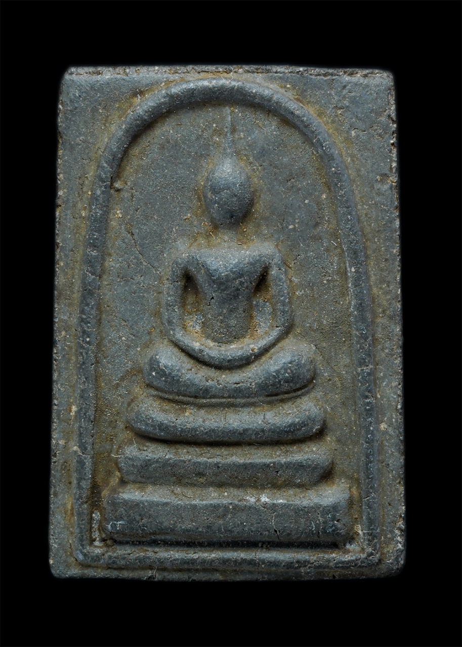 1.jpg - พระสมเด็จหลังยันต์ พุฒซ้อน หลวงพ่อสาม จันทธัมโม วัดในไร่ อ.เมือง จ.ระยอง  เนื้อผงพุทธคุณ ผงว่าน ผงใบลาน พระเก่าสวย มวลสารดี สร้างน้อยหายาก น่าเก็บสะสม [..] | https://kamulet.in.th