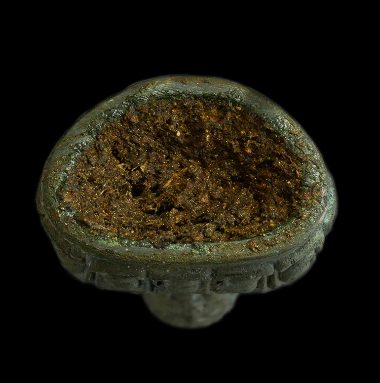 3.jpg - พระกริ่ง รุ่นเก้าแก้ว จินดามณี เนื้อนวะโลหะ อุดผง เลข145 หลวงปู่แก้ว เกสาโร วัดหนองพะวา อ.บ้านค่าย จ.ระยอง ปี2556 | https://kamulet.in.th