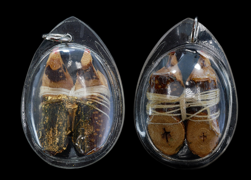 1.jpg - สาลิกายอดรัก ญาคูหลวงปู่ยะ สมบัติเจริญ วัดบ้านสมบัติเจริญ ต.กุดโบสถ์ อ.เสิงสาง จ.นครราชสีมา นกสาริกา พุทธคุณเด่นด้านเมตตามหานิยม ปกป้องคุ้มครอง แคล้วค [..] | https://kamulet.in.th