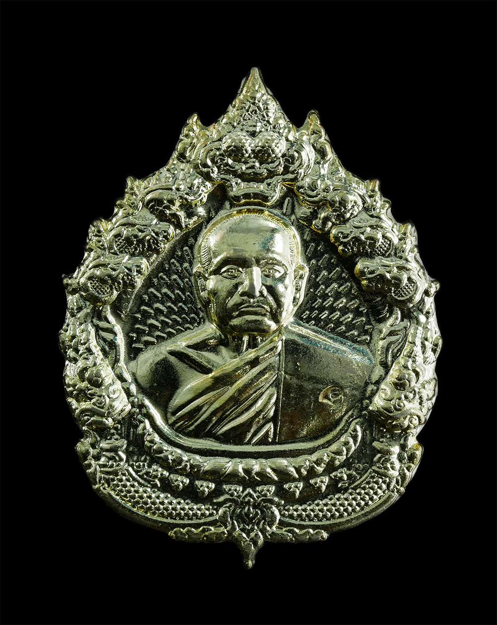 1.jpg - เหรียญรุ่นพญานาคเพิ่มทรัพย์ หลวงปู่กี๋ วัดวังแดง อ.ทับคล้อ จ พิจิตร เนื้อทองฝาบาตร ตอกโค๊ต เหรียญสวย พญานาค 9 เศียร เข้มขลัง ให้โชคลาภ เพิ่มทรัพย์ | https://kamulet.in.th