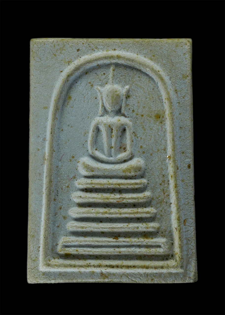 1.jpg - พระสมเด็จหลวงพ่อรวย จันทสิริ(พระครูสุนทรธรรมานุศาสก์) วัดท่าเรือ อ.แกลง จ.ระยอง รุ่นสร้างหอพระ ปี2535 เนื้อผงพุทธคุณ ผงว่าน พระเก่าสวยมวลสารดี โรยผงทอ [..] | https://kamulet.in.th