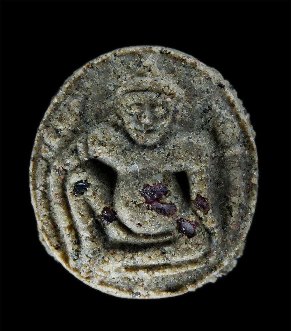 1.jpg - ท้าวกุเวรมหาราช รุ่นแรก พระอาจารย์อุต ปถังกโร วัดท่าเรือ ต.คำแก้ว อ.โซ่พิสัยจ.บึงกาฬ รุ่นสร้างบารมี ปี2564 เนื้อแร่กายสิทธ์ ว่านมงคล 108 ฝังพลอยปลุกเส [..] | https://kamulet.in.th