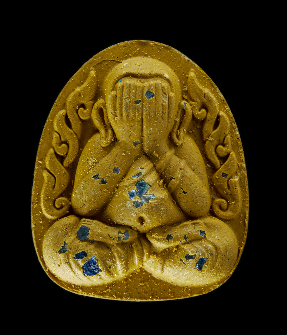 1.jpg - พระผงปิดตากระสุนคต รุ่นบูชาครูปลดหนี้ 66 หลวงปู่อิ่ม ปัญญาวุโธ อายุ 106 ปี พ.ศ.2566 วัดทุ่งนาใหม่ จ.นครศรีธรรมราช ปลุกเสก 7 วาระ 7 พิธี เนื้อสีเหลืองผ [..] | https://kamulet.in.th