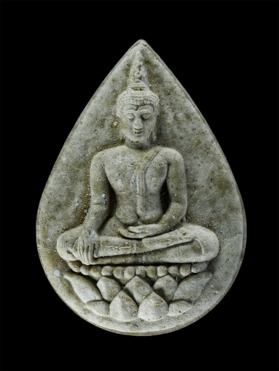 1.jpg - หลวงพ่อทองคำทรงกลีบบัว ปี2554 เจ้าคุณธงชัย (พระธรรมภาวนาวิกรม)วัดไตรมิตรวิทยาราม ถ. เจริญกรุง แขวงตลาดน้อย เขตสัมพันธวงศ์ กรุงเทพมหานคร เนื้อผงพุทธคุณ [..] | https://kamulet.in.th