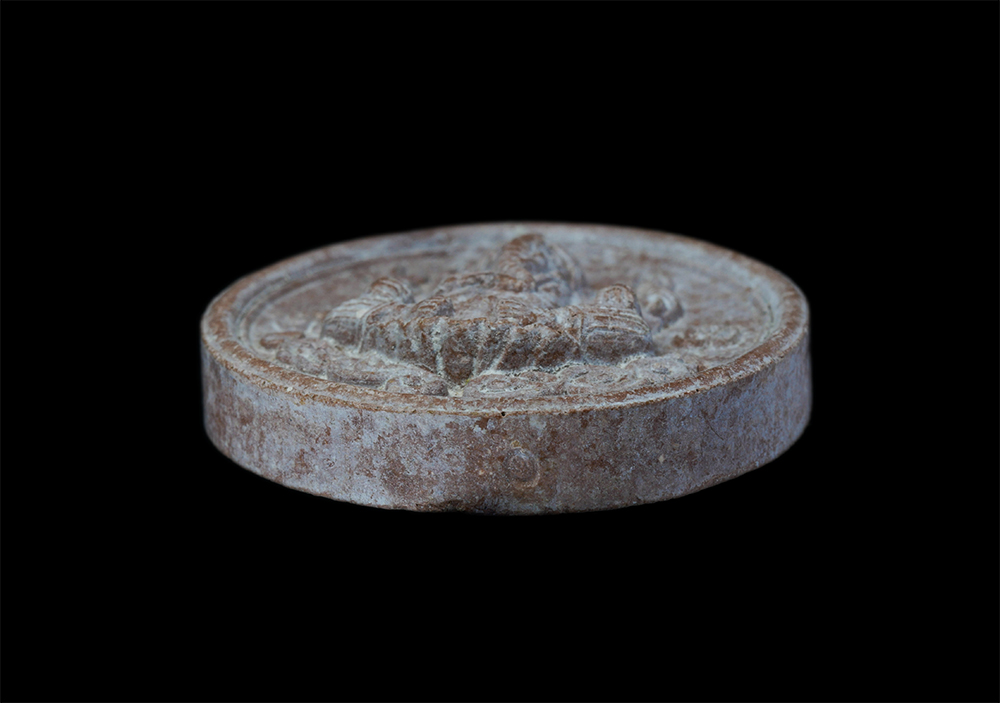 3.jpg - พระพิฆเนศม หาเทพแห่งความสำเร็จ หลังยันต์โอม  เนื้อผงเก่า  | https://kamulet.in.th