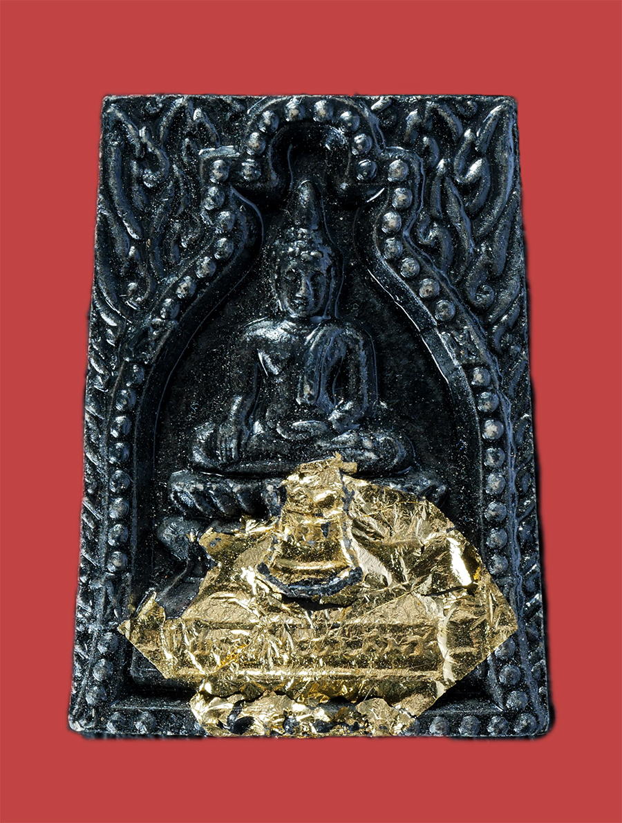 1.jpg - พระพุทธราชสีมา ลาภ ยศ คูณ ทวี ปี2537 หลวงพ่อคูณ ปริสุทโธ วัดบ้านไร่ อ.ด่านขุนทด จ.นครราชสีมา เนื้อผงพุทธคุณ ผงว่าน ผงใบลาน ลงรักปิดทอง พร้อมภาพถ่ายศัก [..] | https://kamulet.in.th