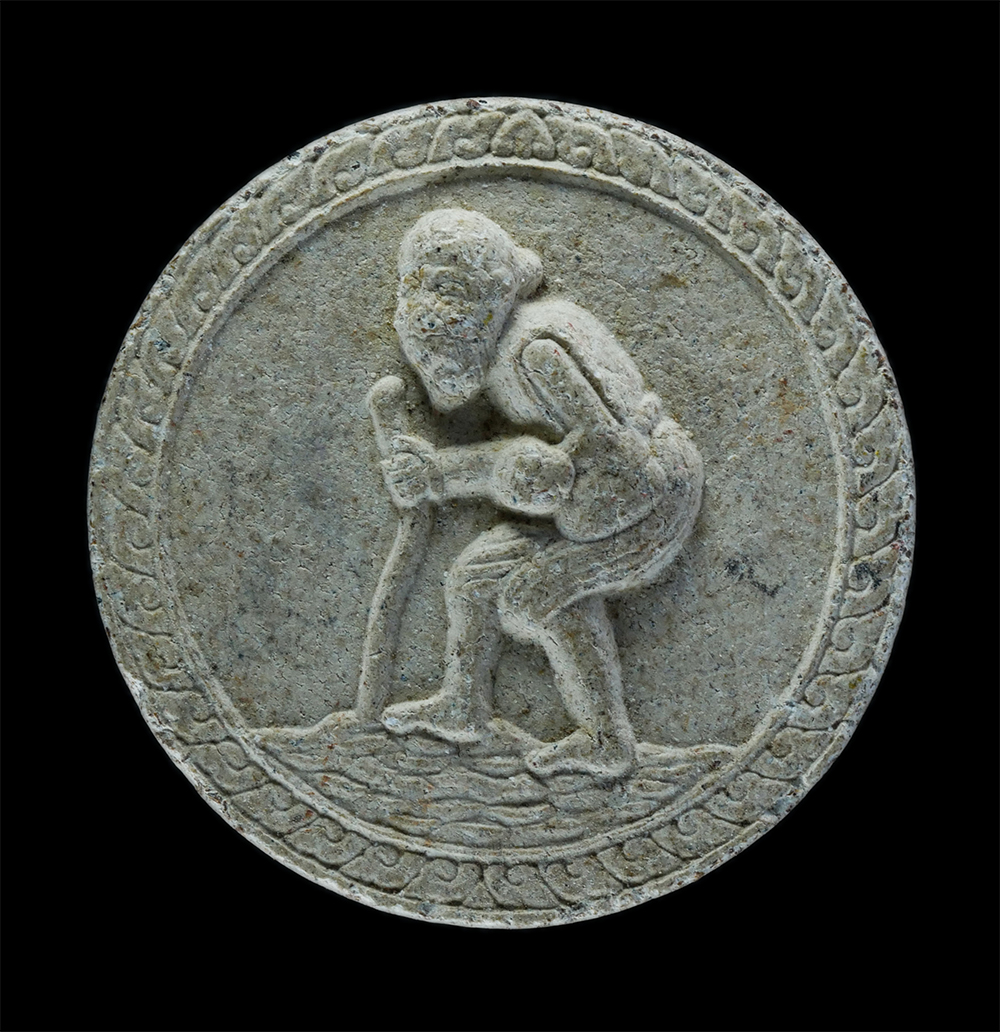 1.jpg - ชูชกมหาเศรษฐี ครูบาเจ้าบุญเลิศ วัดศิวิลัยบรรพต (วัดเขาปกล้น) ต.บ้านชี อ.บ้านหมี่ จ.ลพบุรี เนื้อผงพุทธคุณ ผงว่าน พระเก่าสวย มวลสารดี น่าเก็บสะสมบูชา | https://kamulet.in.th