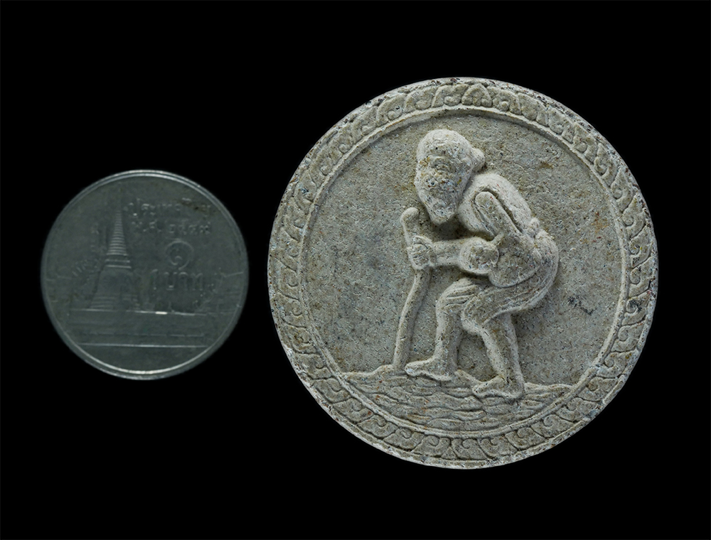 6.jpg - ชูชกมหาเศรษฐี ครูบาเจ้าบุญเลิศ วัดศิวิลัยบรรพต (วัดเขาปกล้น) ต.บ้านชี อ.บ้านหมี่ จ.ลพบุรี เนื้อผงพุทธคุณ ผงว่าน พระเก่าสวย มวลสารดี น่าเก็บสะสมบูชา | https://kamulet.in.th