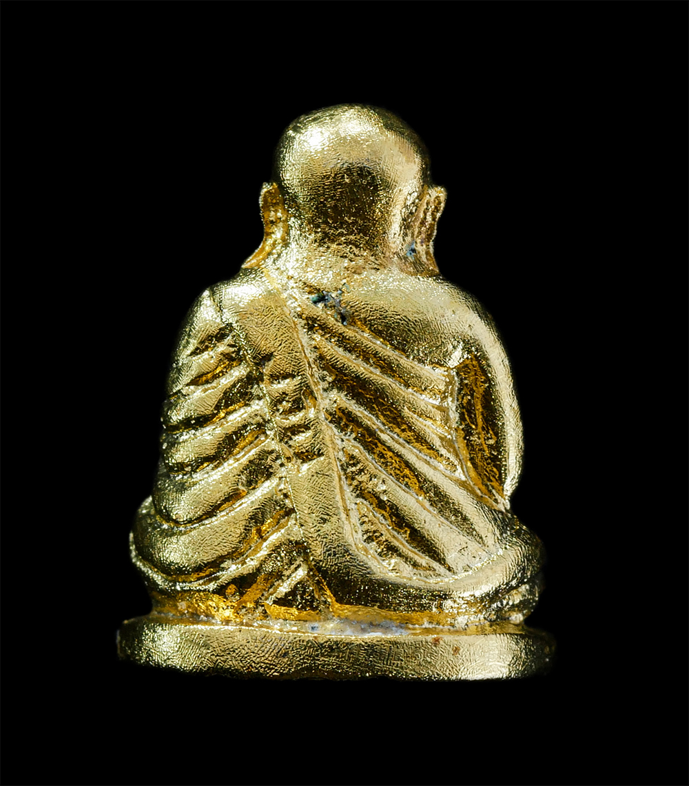 2.jpg - รูปหล่อหลวงพ่อเงิน วัดบางคลาน ที่ระลึกกฐินสามัคคี วัดเขาทราย อ.ตะพานหิน จ.พิจิตร ปี2526 เนื้อทองผสม สีเหลืองเหมือนทองคำ ตอกโค๊ตพญานาค พระเก่าสวย มวลสา [..] | https://kamulet.in.th