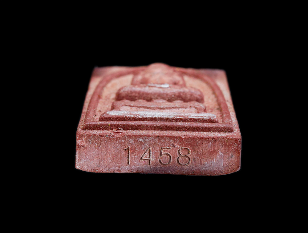 3.jpg - พระสมเด็จไกเซอร์ หลวงพ่อเพ็ชร์ สติสมฺปญฺโน วัดตะคร้อเก่า จ.นครราชสีมา ปี2556 รุ่นสร้างบารมี เนื้อผงพุทธคุณ ผงว่าน ผงตรีนิสิงเห แผ่นโค๊ต พ ฝังทับทิมสยา [..] | https://kamulet.in.th