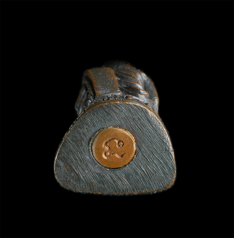 5.jpg - รูปหล่อ หลวงปู่คร่ำ ยโสธโร(พระมงคลศีลาจารย์ ) วัดวังหว้า อ.แกลง จ.ระยอง อายุครบ 97 ปี พ.ศ.2537 เนื้อทองแดง  | https://kamulet.in.th