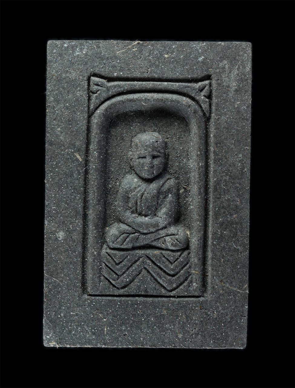 1.jpg - พระผงหลวงปู่ทวด พิมพ์กลักไม้ขีด รุ่น หลวงปู่ทวดเหยียบน้ำทะเลจืด นะโม โพธิสัตโต อาคันติมายะ อิติภะคะวา ไตรมาส 2562 วัดช้างให้ จ.ปัตตานี เนื้อผงพุทธคุณ  [..] | https://kamulet.in.th