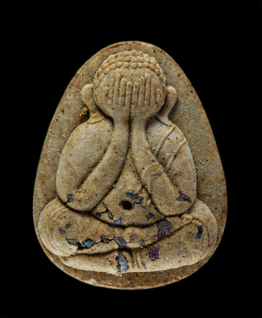 1.jpg - พระปิดตามหาอุตม์ มหาลาภ รุ่น ๑ หลวงพ่อโฉม กตปุญโญ ปี2537 วัดห้วยนิยม(เขาคลองซอง) อ.ปลวกแดง จ.ระยอง เนื้อผงพุทธคุณ ผงว่าน ฝังพลอย เกศา พระเก่าสร้างได้ส [..] | https://kamulet.in.th