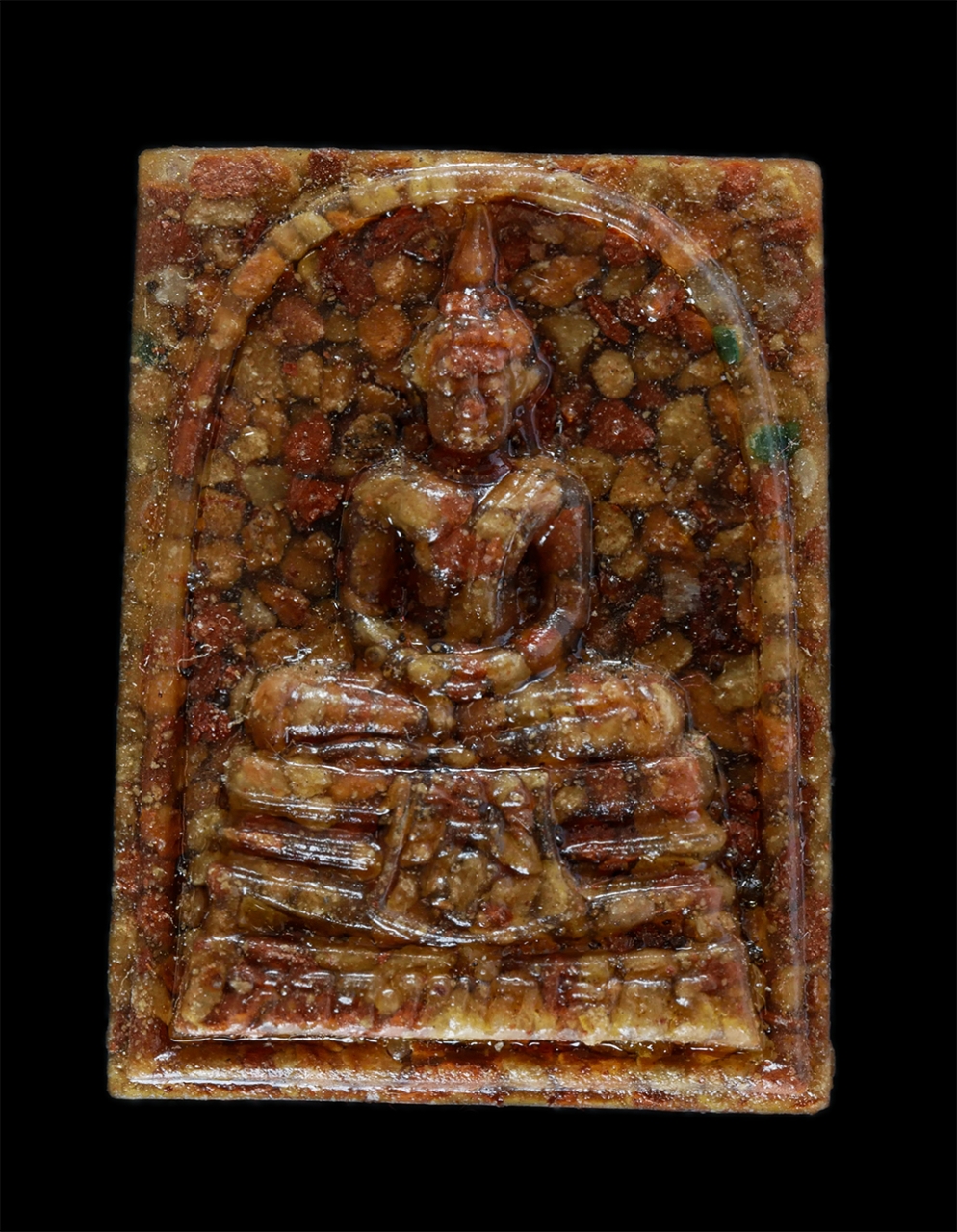 1.jpg - หลวงพ่อโสธร ภปร. เนื้อกระเบื้องหลังคาโบสถ์(หลังเก่า) วัดโสธรวรารามวรวิหาร จ.ฉะเชิงเทรา รุ่นแรก ปี2537 พระรุ่นนี้ผ่านการเสกในพิธีใหญ่หลายครั้ง หลวงพ่อพ [..] | https://kamulet.in.th