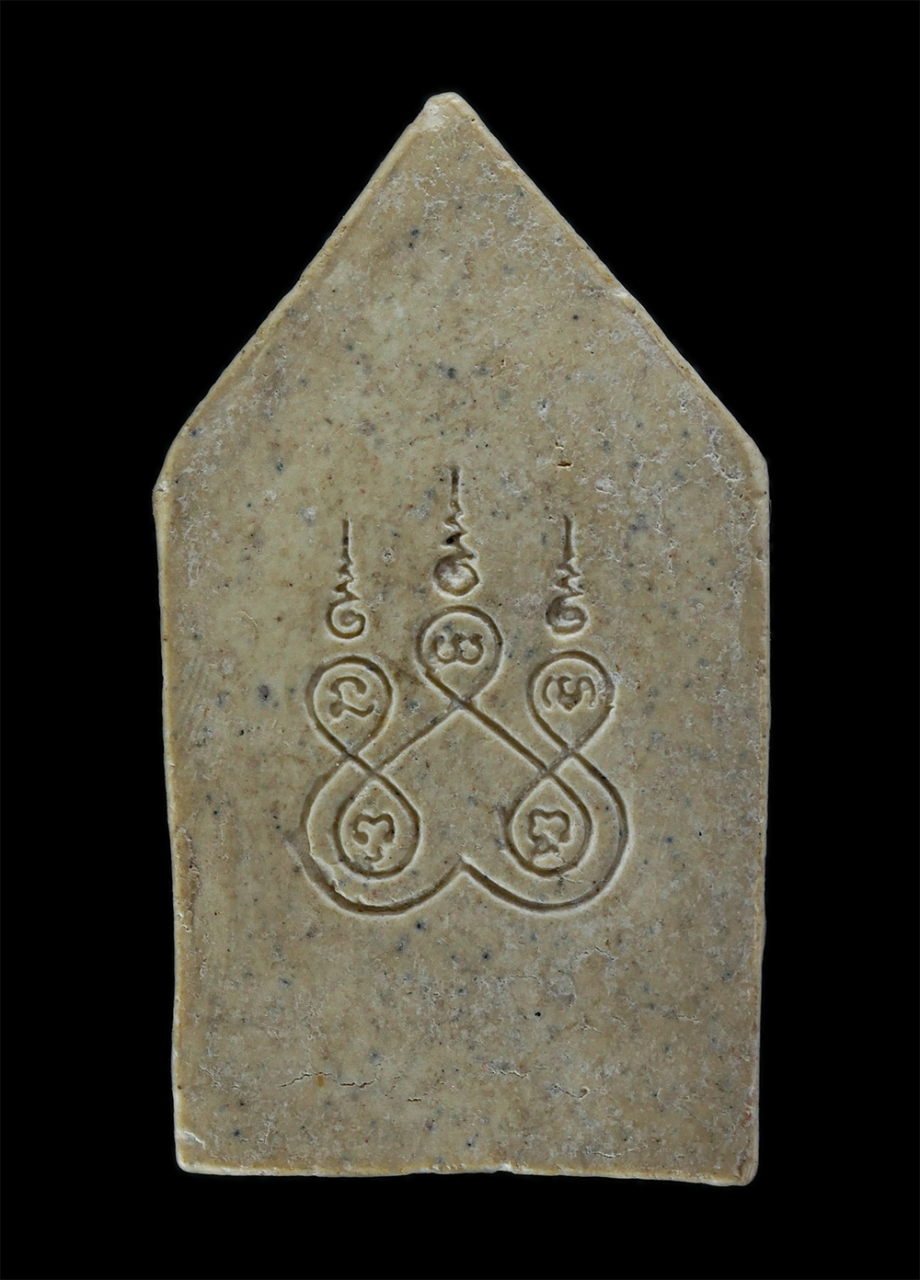 2.jpg - พระขุนแผน หลังยันต์ห้า เนื้อผงพุทธคุณ ผงว่าน ผงน้ำมัน พระเก่าสวยมวลสารสดี | https://kamulet.in.th