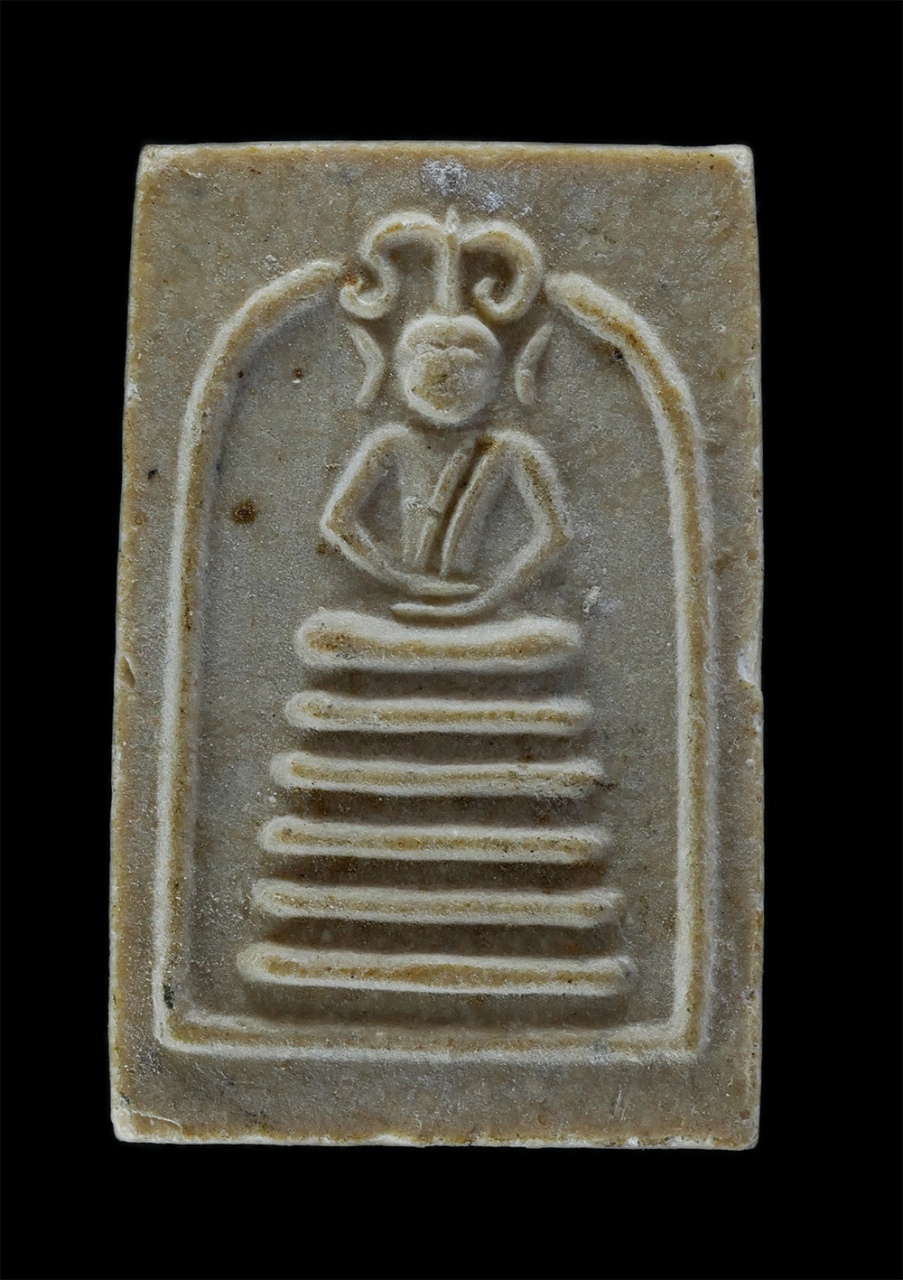 1.jpg - พระสมเด็จ วัดเฉลิมพระเกียรติ หลังศาลา สร้างกุฏิทรงไทยไม้สัก วัดปราสาท โบราณสถานแห่งชาติ จ.นนทบุรี ปี 2538 เนื้อผงพุทธคุณ ผงว่าน ผงน้ำมัน ผสมผงสมเด็จกร [..] | https://kamulet.in.th