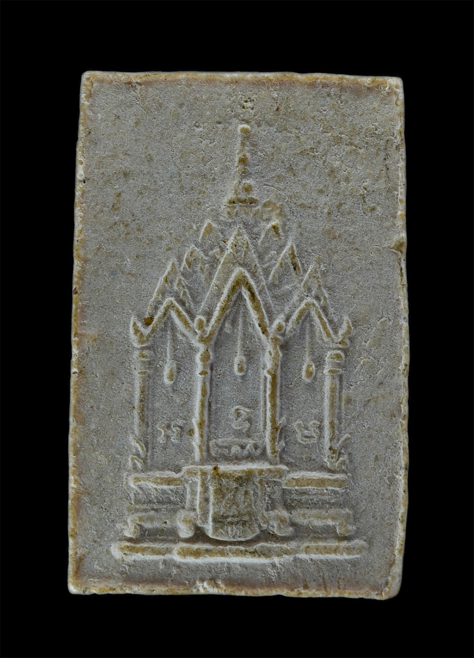 2.jpg - พระสมเด็จ วัดเฉลิมพระเกียรติ หลังศาลา สร้างกุฏิทรงไทยไม้สัก วัดปราสาท โบราณสถานแห่งชาติ จ.นนทบุรี ปี 2538 เนื้อผงพุทธคุณ ผงว่าน ผงน้ำมัน ผสมผงสมเด็จกร [..] | https://kamulet.in.th