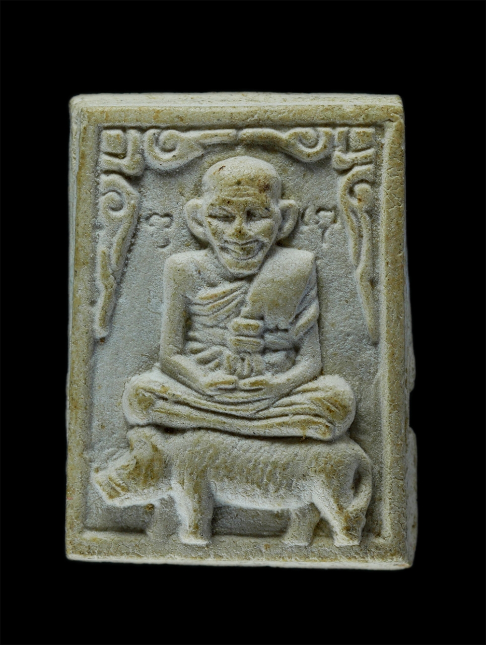 1.jpg - พระผงหลวงปู่เส็ง ขี่หมูป่า หลังหมูป่า(มีผงเกศา) วัดบางนา จ.ปทุมธานี เนื้อผงพุทธคุณ ผงว่าน ผสมเกศา พระเก่าสวย มวลสารดี น่าเก็บสะสมบูชา | https://kamulet.in.th