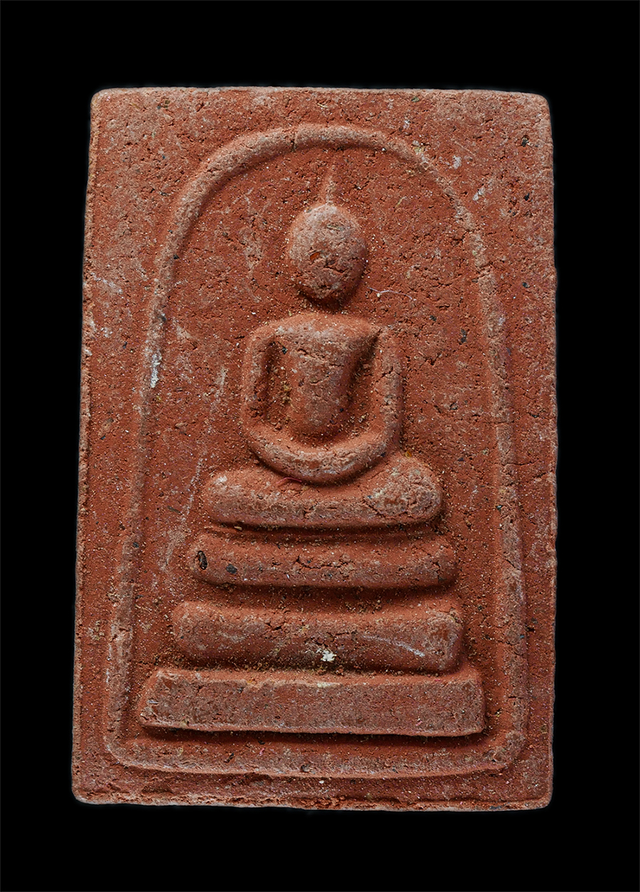 1.jpg - พระสมเด็จ เนื้อผงดิน ผงว่านสีแดง หลังเรียบ พระเก่าพิมพ์สวยมาลสารดี | https://kamulet.in.th