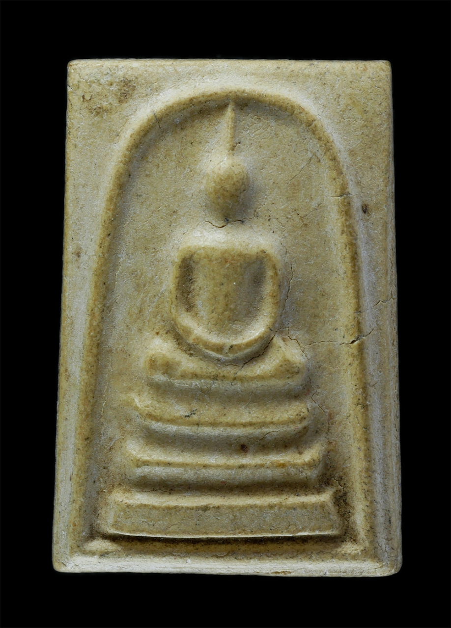 1.jpg - พระสมเด็จ พิมพ์พระประทาน หลังเรียบ เนื้อผง พระเก่าพิมพ์ | https://kamulet.in.th