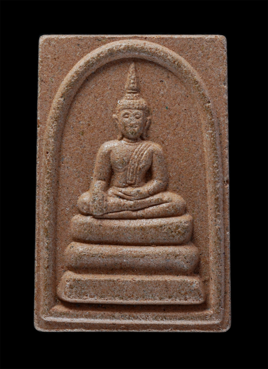 1.jpg - พระสมเด็จหลวงพ่อพระใส เนื้อกระเบื้องหลังคาโบสถ์ รุ่กแรก ปี2541 วัดโพธิ์ชัย จ.หนองคาย พระเก่ามวลสารดี พิธีใหญ่ น่าเก็บสะสมบูชา | https://kamulet.in.th