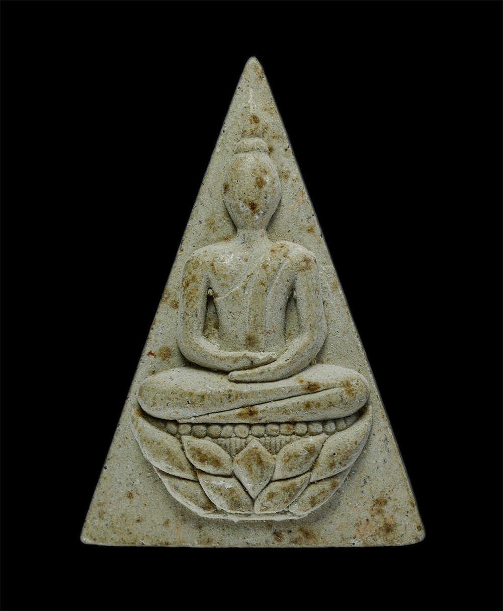 1.jpg - พระสมเด็จพิมพ์สมเด็จจิตรลดา พระอาจารย์พิชิตศักดิ์ สุภาจาโร งานผูกพัทธสีมา วัดปรกฟ้า ต.เกาะจันทร์ อ.พนัสนิคม จ.ชลบุรี ปี2545 เนื้อผงพุทธคุณ ผงว่าน พระเ [..] | https://kamulet.in.th