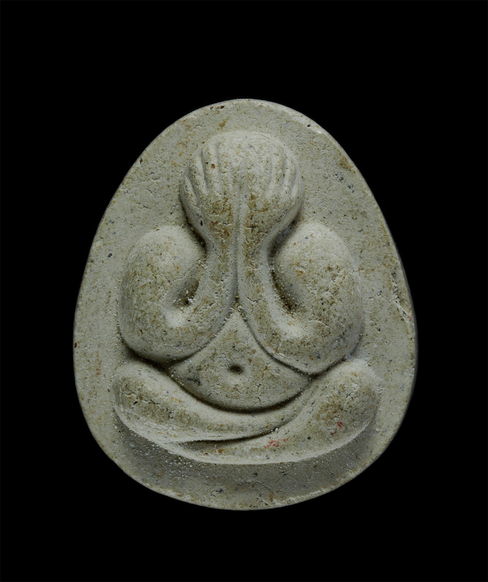 1.jpg - พระปิดตามหาลาภ “ฉลองพระชันษา 100 ปี” สมเด็จพระญาณสังวร สมเด็จพระสังฆราชฯ 3 ต.ค. 2556 เนื้อผงพุทธคุณ ผงเกษร ผงธูป | https://kamulet.in.th