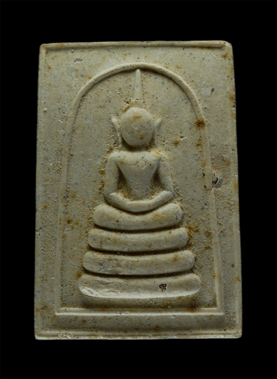 1.jpg - พระสมเด็จหลวงพ่อหิน รุ่นสร้างพระอุโบสถ หลวงพ่อทองสุข ถาวโร(พระครูถาวรสุวรรณโชติ) วัดคลองมะไฟ ต.แก่งดินสอ อ.นาดี จ.ปราจีนบุรี | https://kamulet.in.th